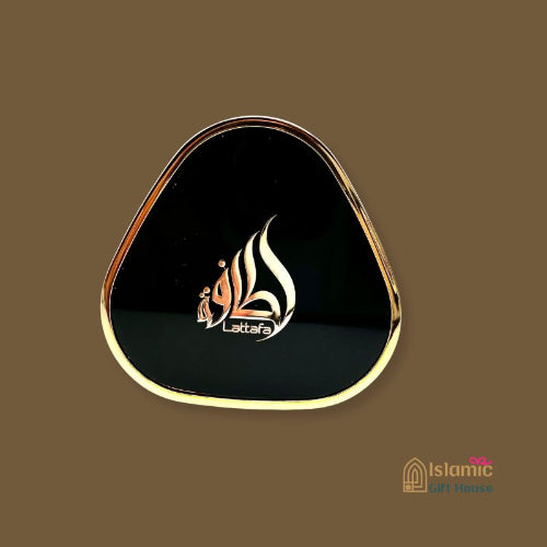 Asad Lattafa vanilla fragrance with black pepper, pineapple, and tobacco notes