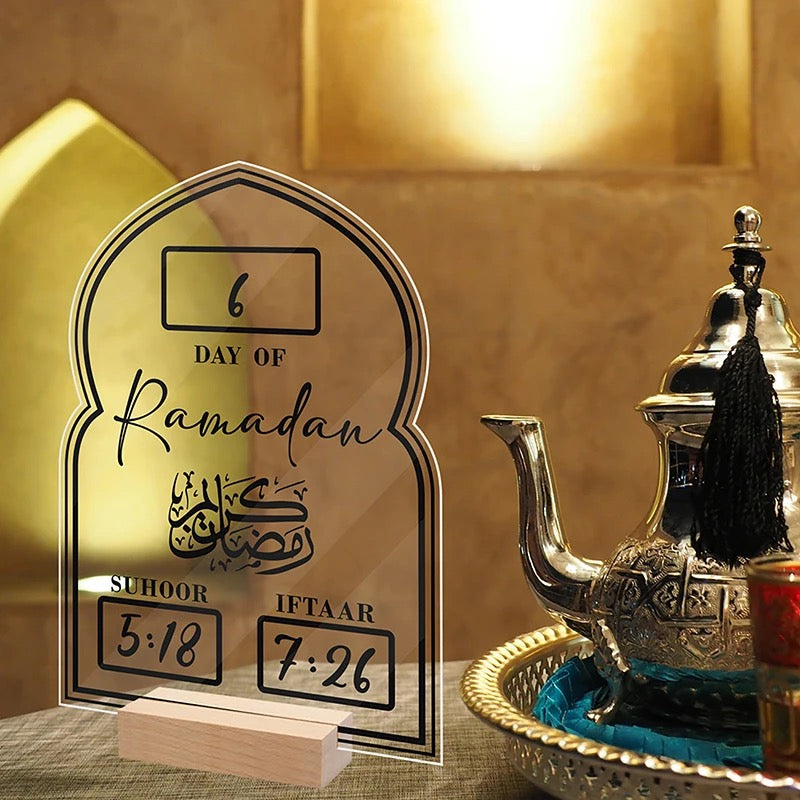 Wooden Ramadan day counter with Iftar and Suhoor time display